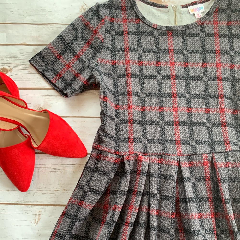 LuLaRoe Amelia